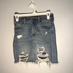 American Eagle distressed denim skirt